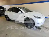 2024 Tesla Model Y фото