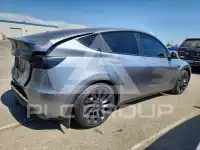 2024 Tesla Model Y photo