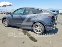 2024 Tesla Model Y фото