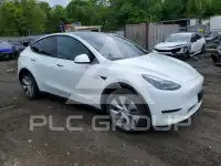 2024 Tesla Model Y photo