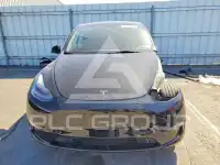 2024 Tesla Model Y фото
