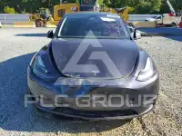 2024 Tesla Model Y photo