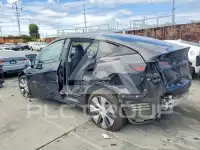 2024 Tesla Model Y фото