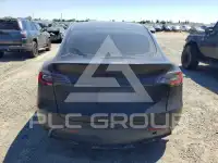 2024 Tesla Model Y photo