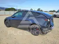 2024 Tesla Model Y фото
