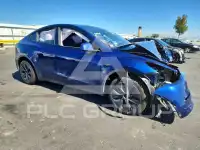 2024 Tesla Model Y фото