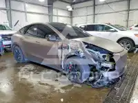 2024 Tesla Model Y фото