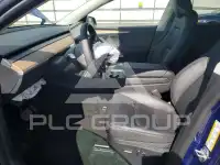 2024 Tesla Model Y фото