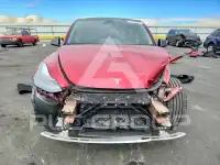 2024 Tesla Model Y фото