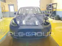 2024 Tesla Model Y фото