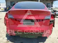 2024 Tesla Model Y фото