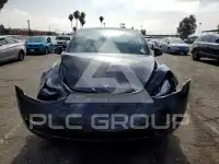 2024 Tesla Model Y фото