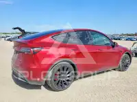 2024 Tesla Model Y фото