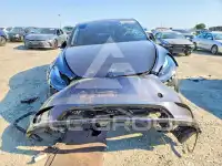 2024 Tesla Model Y фото