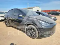 2024 Tesla Model Y фото