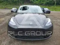 2024 Tesla Model Y photo
