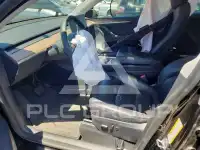 2024 Tesla Model Y фото