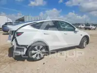 2024 Tesla Model Y фото