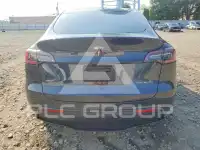 2024 Tesla Model Y фото