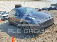 2024 Tesla Model Y фото
