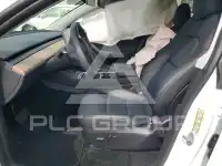 2024 Tesla Model Y фото