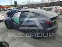 2024 Tesla Model Y фото