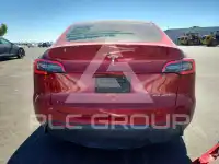 2024 Tesla Model Y фото
