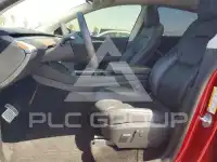 2024 Tesla Model Y фото