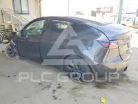 2024 Tesla Model Y фото