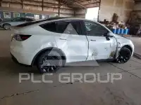 2024 Tesla Model Y фото