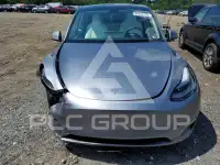 2024 Tesla Model Y photo