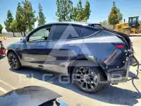 2024 Tesla Model Y фото