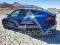 2024 Tesla Model Y photo