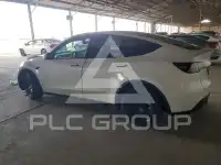 2024 Tesla Model Y фото