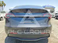 2024 Tesla Model Y фото
