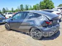 2024 Tesla Model Y фото