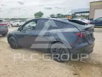 2024 Tesla Model Y фото