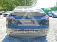 2024 Tesla Model Y photo