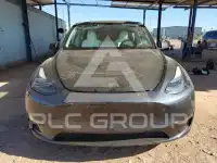2024 Tesla Model Y фото