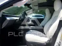 2024 Tesla Model Y фото