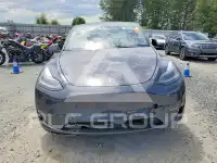 2024 Tesla Model Y фото