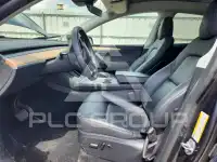 2024 Tesla Model Y фото
