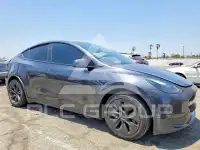 2024 Tesla Model Y фото