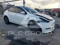 2024 Tesla Model Y фото