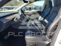 2024 Tesla Model Y фото