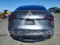 2024 Tesla Model Y фото