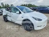 2024 Tesla Model Y фото