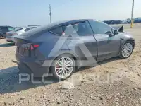 2024 Tesla Model Y фото