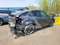 2024 Tesla Model Y фото