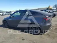2024 Tesla Model Y фото